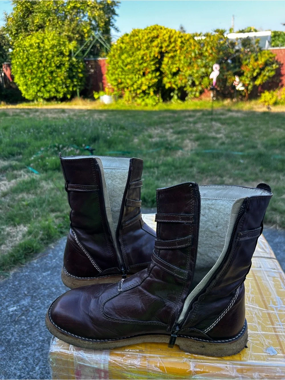 Angulus by Nilo  Women’s Brown Leather Full Zip Boots Size 39X